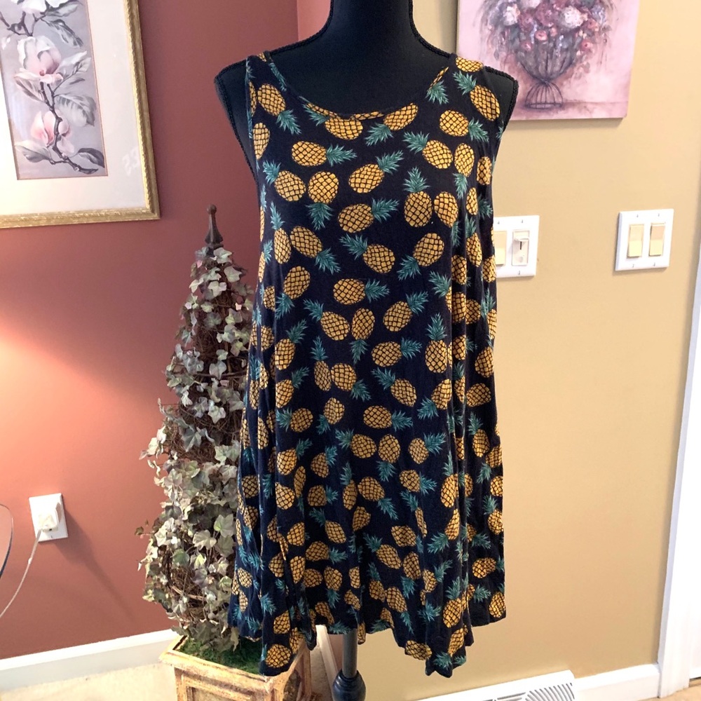 Pineapple shift dress